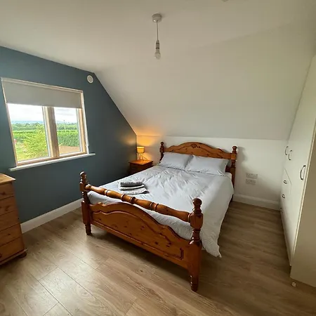 Alderton Holiday home *