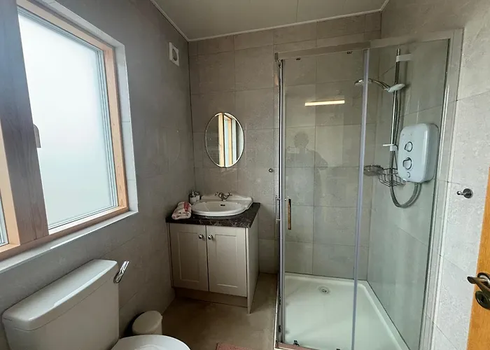 Alderton Semesterbostad